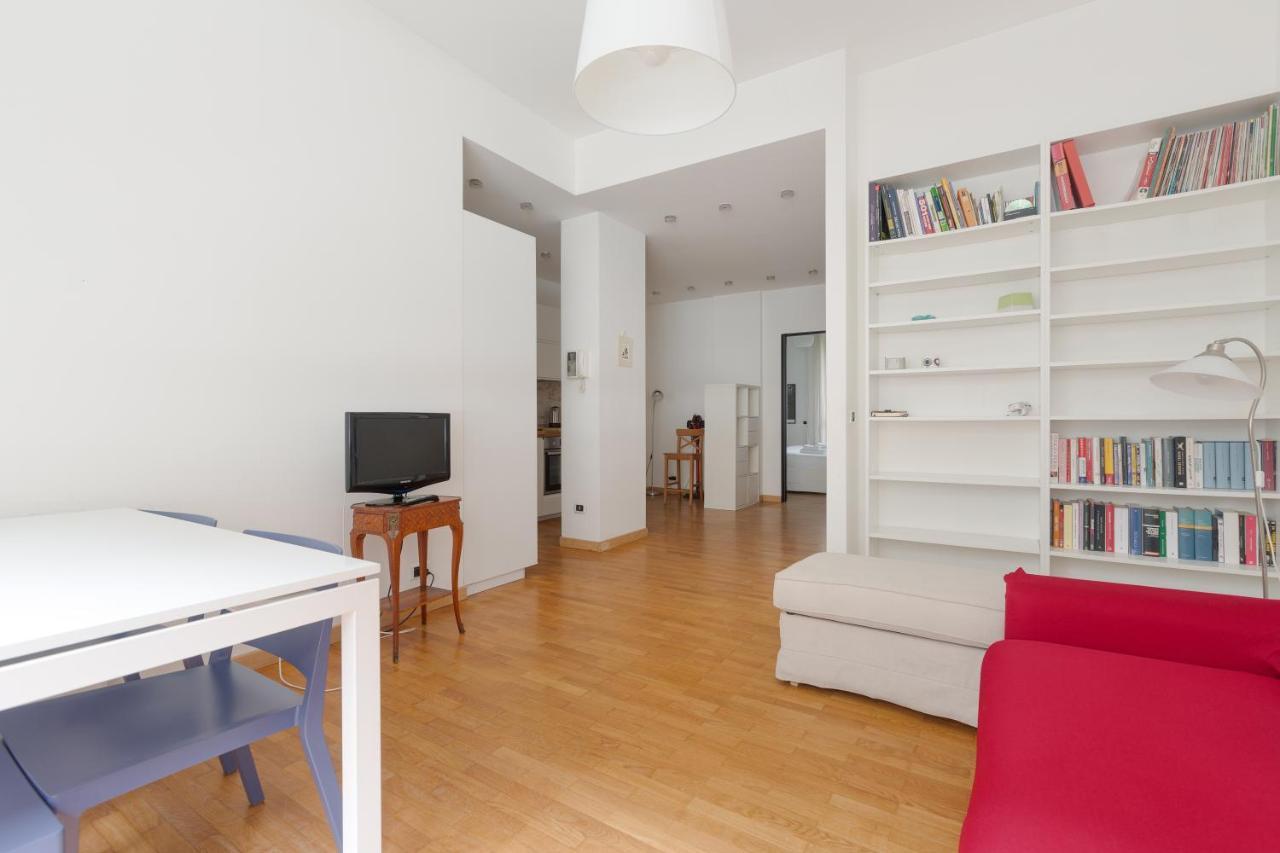Buonarroti Bright Apartment Milán Exterior foto